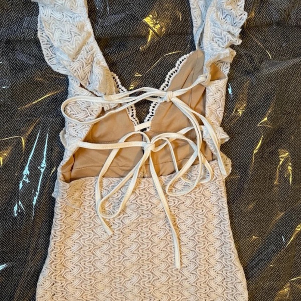 Cream Textured Lace-Up Dress - Picture 3 of 5